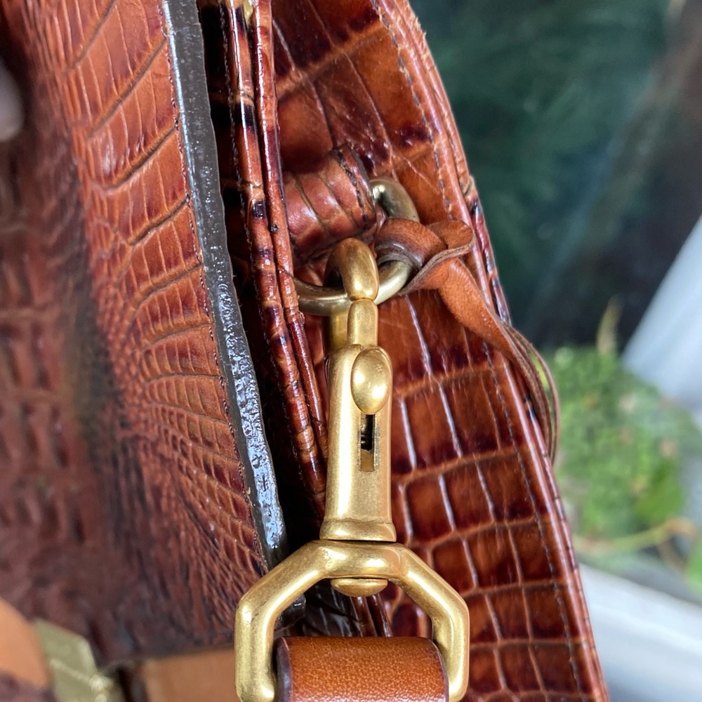 BRAHMIN Nico Leather Embossed Croc Envelope Flap Bag Turn Lock Bag - Picture 5 of 16
